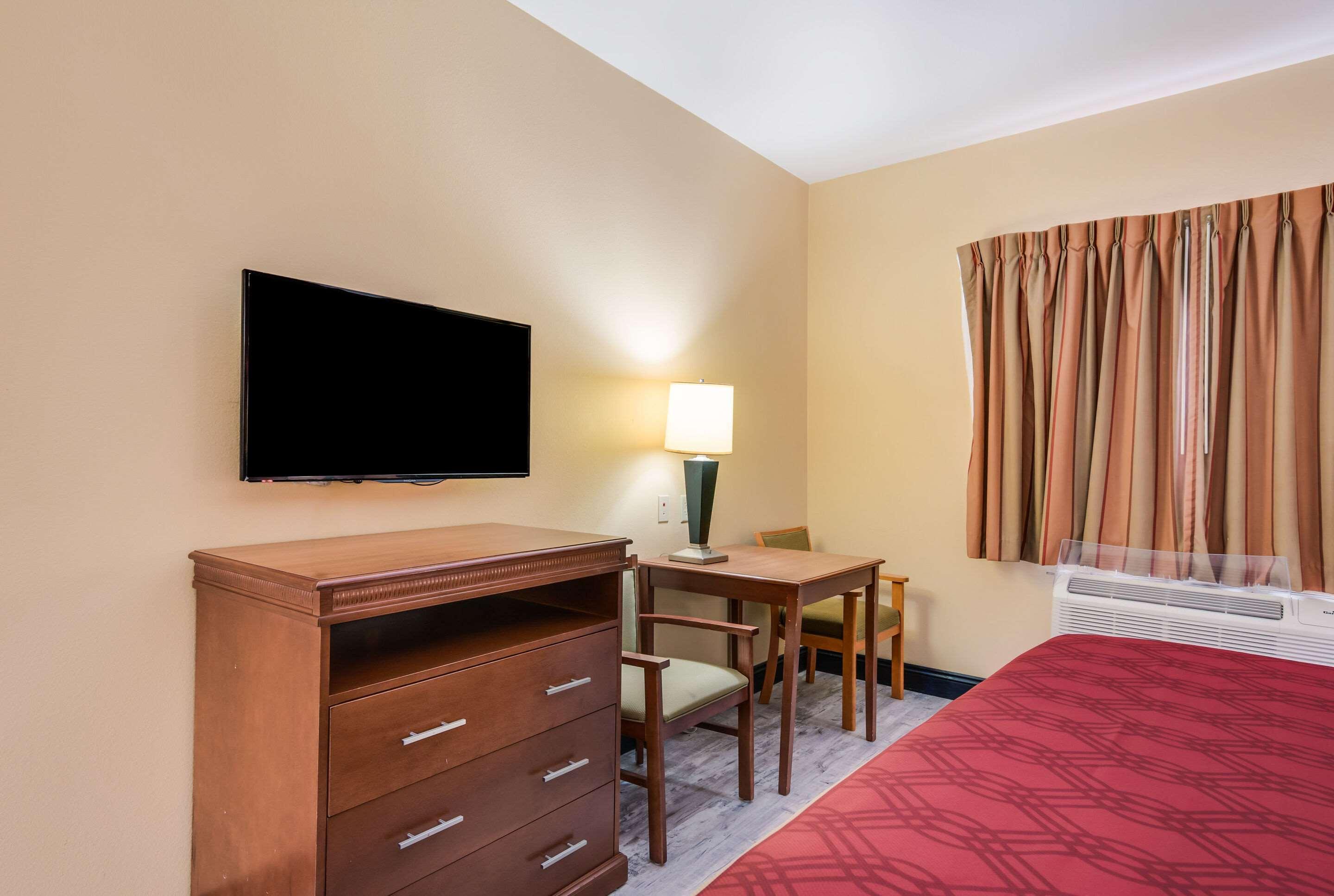 Econo Lodge Inn & Suites Little Rock Sw Dış mekan fotoğraf