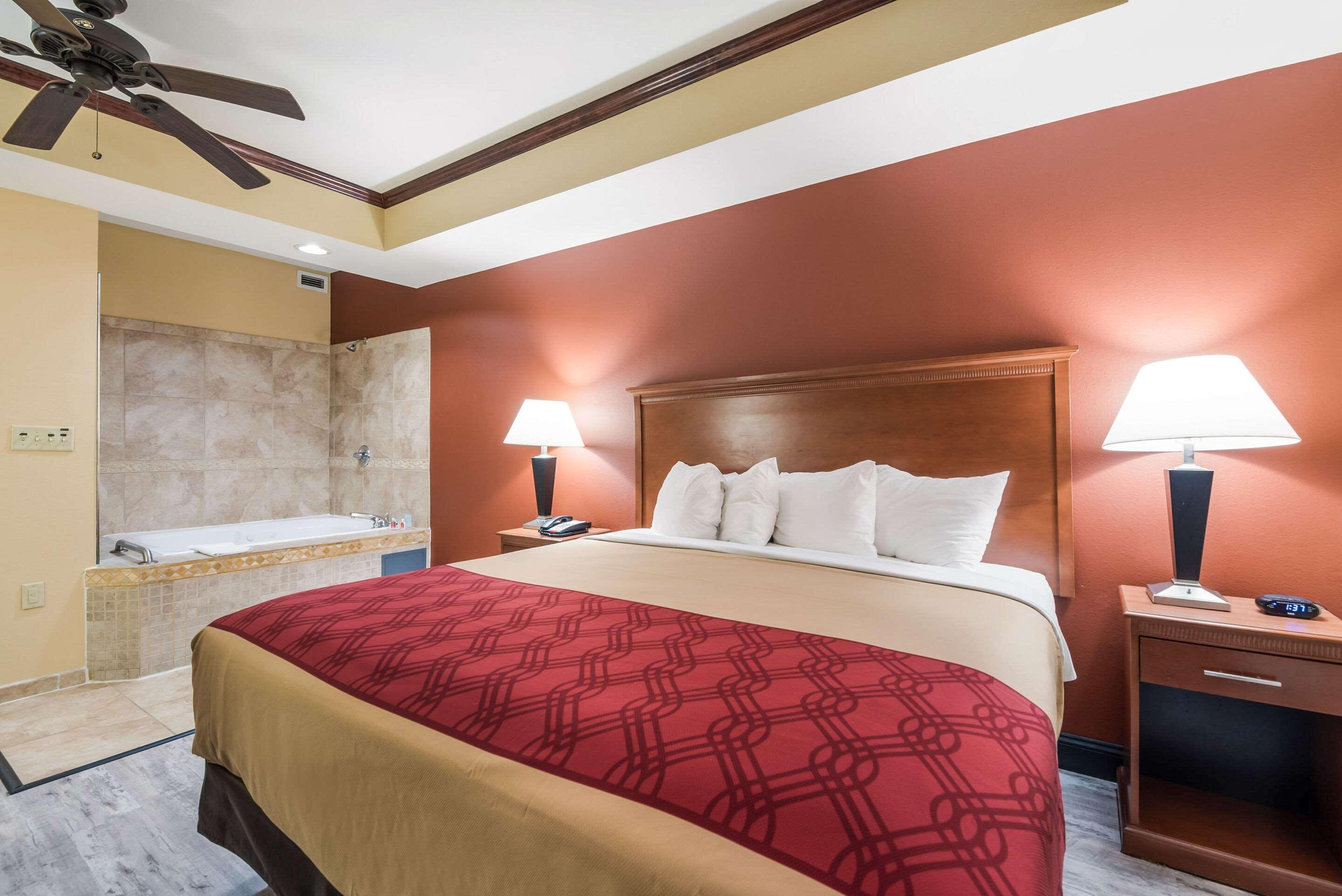 Econo Lodge Inn & Suites Little Rock Sw Dış mekan fotoğraf