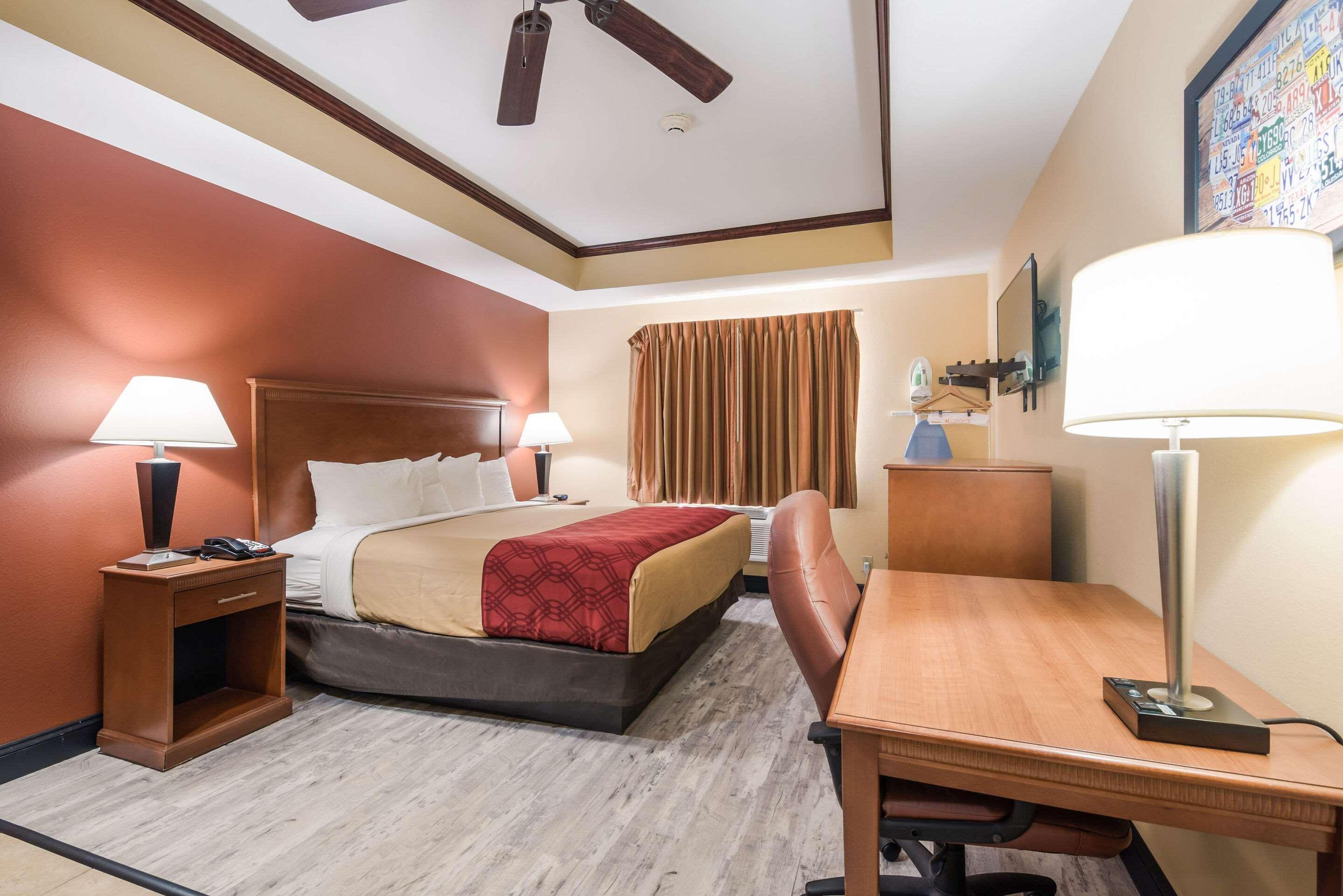 Econo Lodge Inn & Suites Little Rock Sw Dış mekan fotoğraf