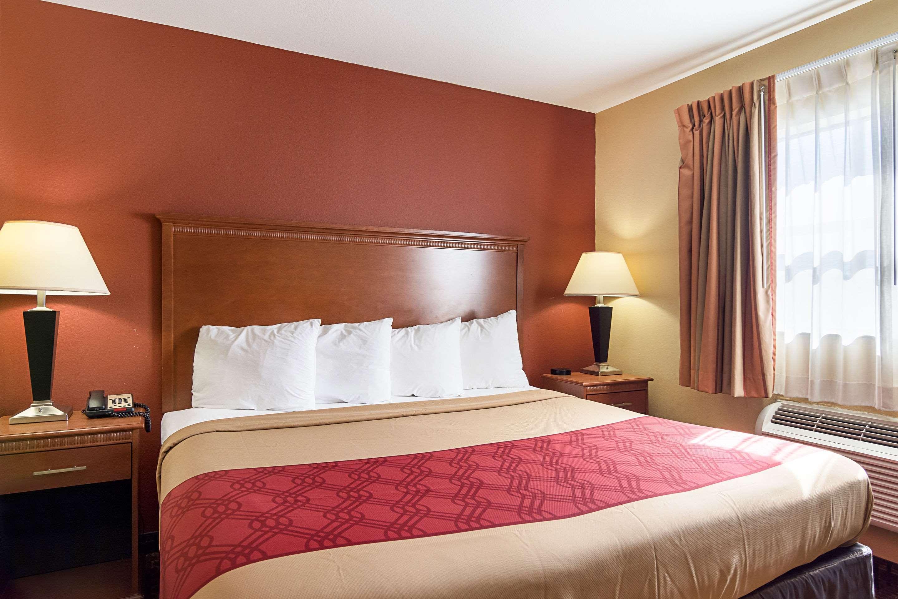 Econo Lodge Inn & Suites Little Rock Sw Dış mekan fotoğraf